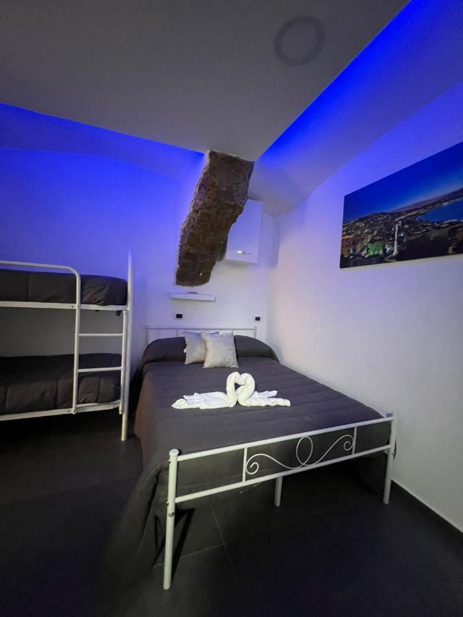 Apartamento House Della Grotta Nápoles Exterior foto